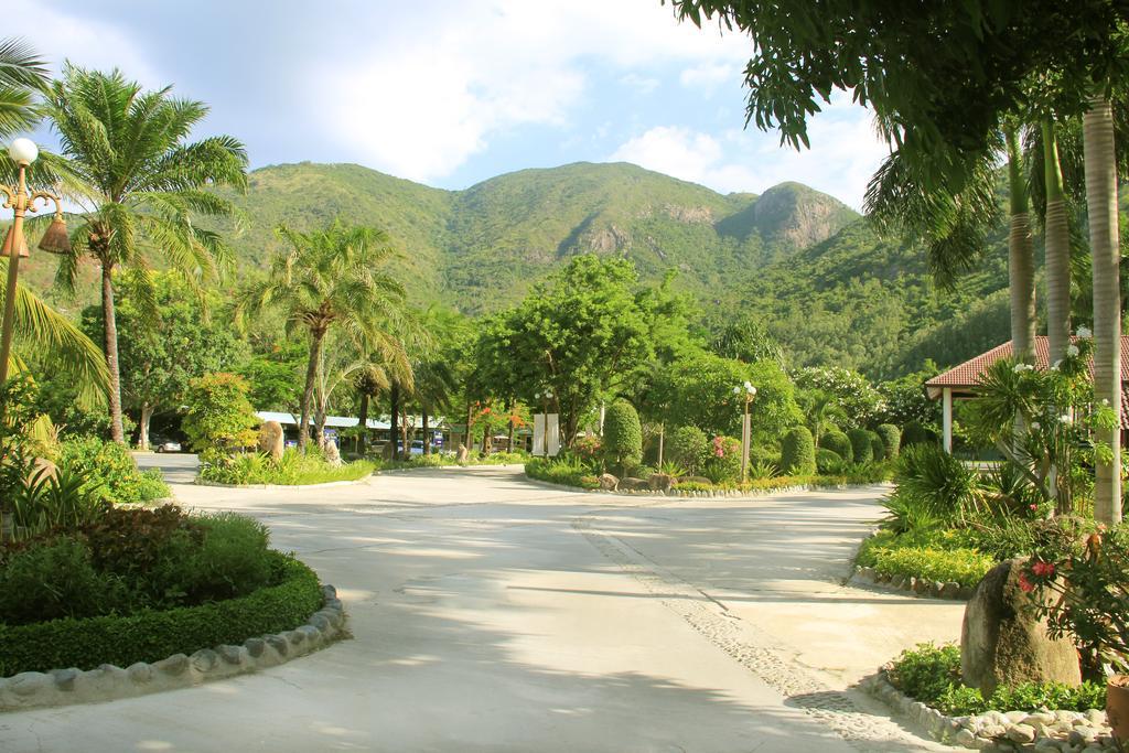 Diamond Bay Resort & Spa Nha Trang Exterior photo