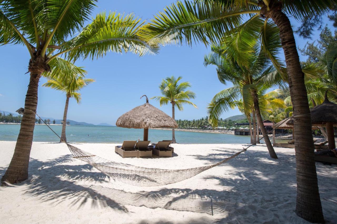 Diamond Bay Resort & Spa Nha Trang Exterior photo